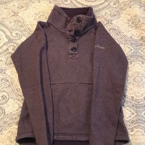 Columbia sweatshirt